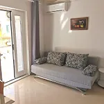 شقة Borka *